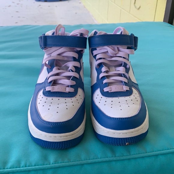 Only wear one time - Picture 3 of 4